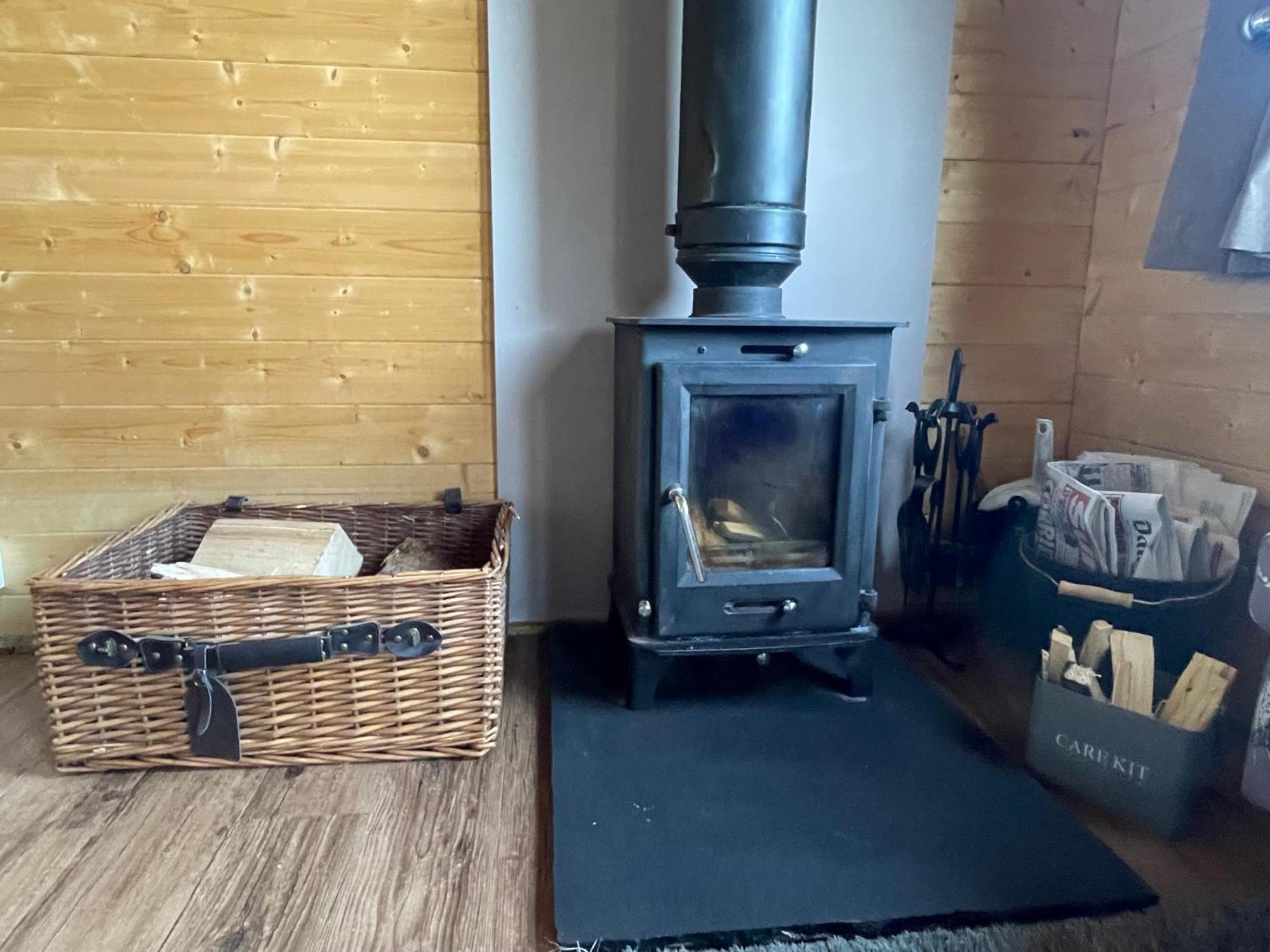 Cosy Cabin In Annie'S Meadow West Meon Luaran gambar